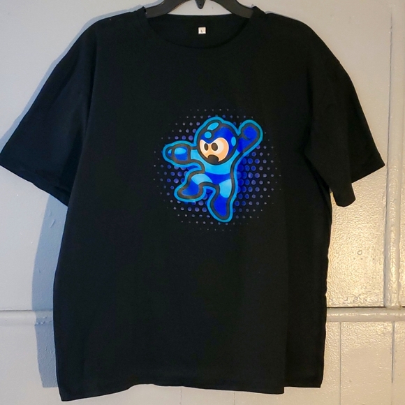 Other - Megaman men's t-shirt size Large